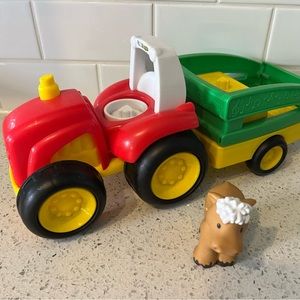 Fisher-Price Little People Tow n’ Pull Tractor